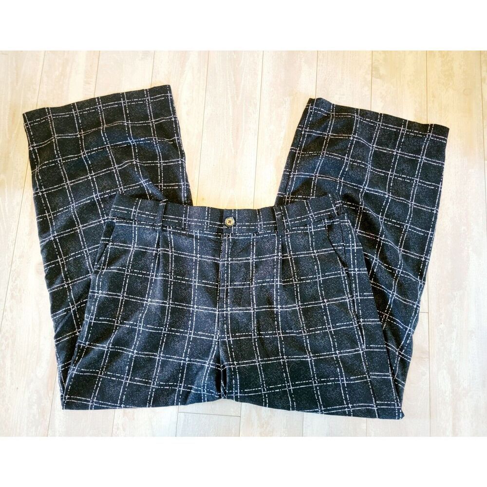 Torrid 16 Pull-On‎ Wide Leg High-Rise Pants B/W Squares Button Zip Pockets